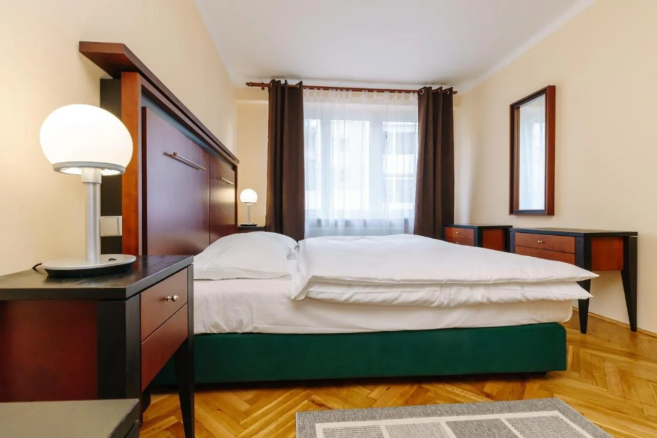Apartments Tgm 11 Карловы Вары