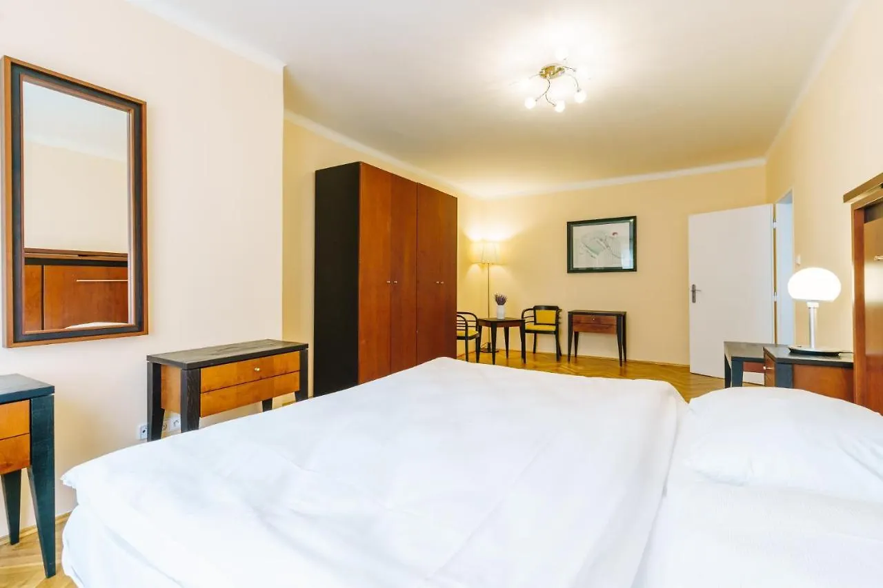 Apartments Tgm 11 Karlovy Vary
