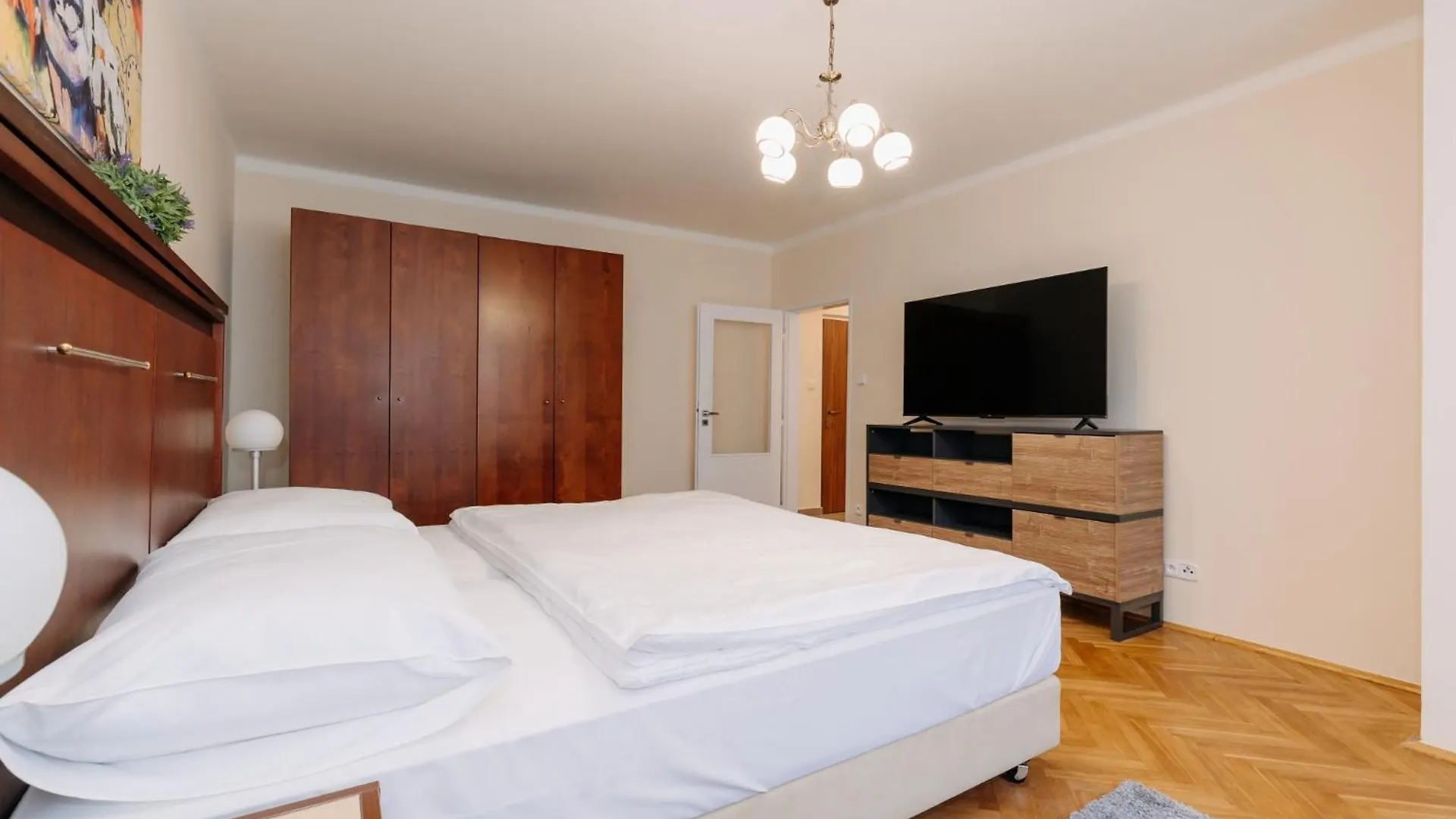 Apartments Tgm 11 Карловы Вары