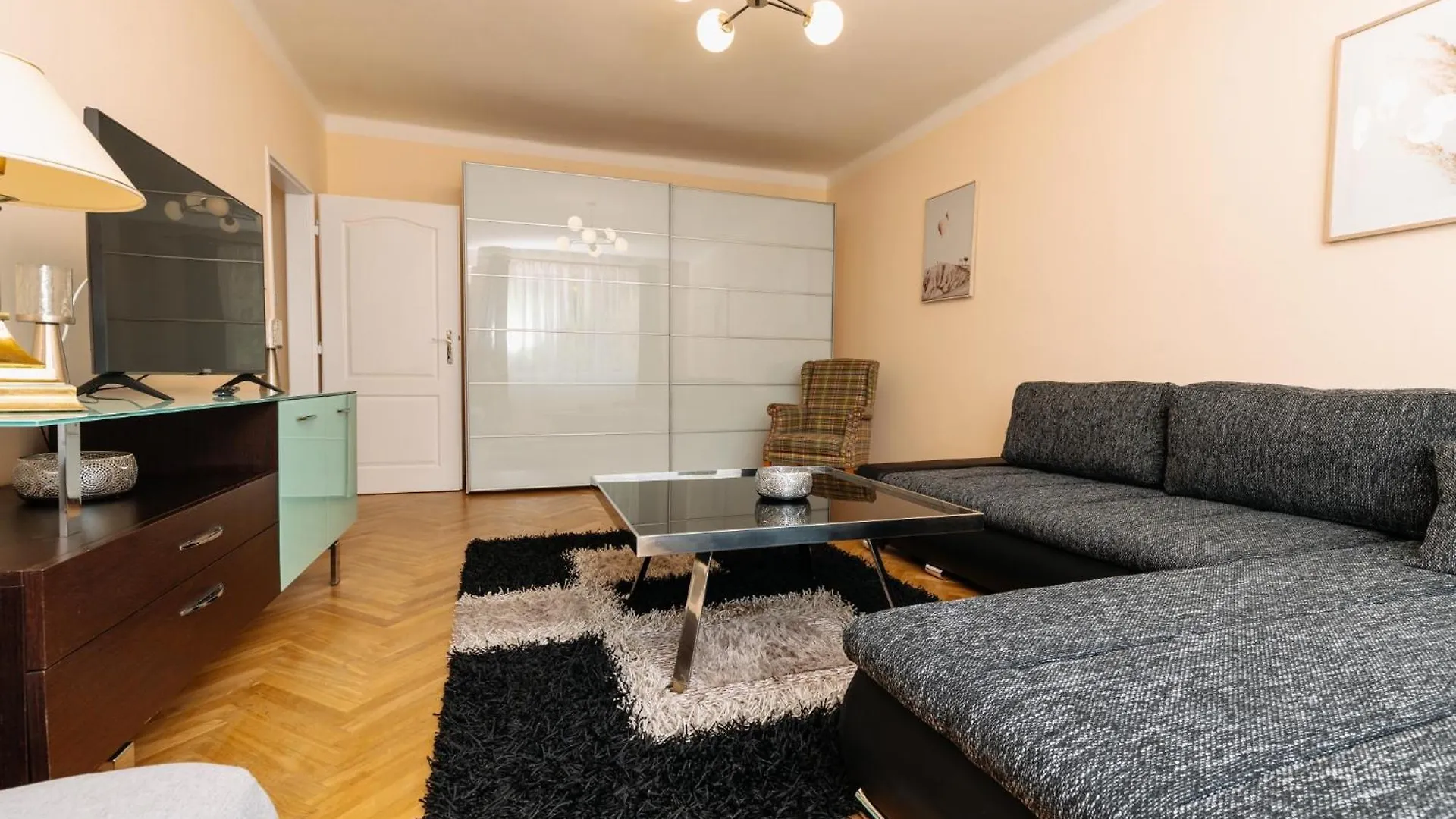 Apartments Tgm 11 Karlovy Vary